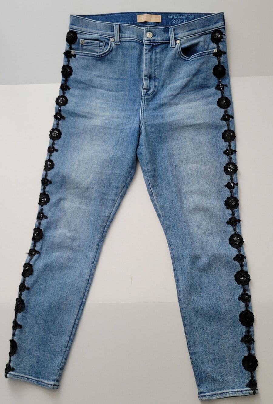 7 For All Mankind High Waist Ankle Skinny Jean Black Sequin Embroidery leg 32/26